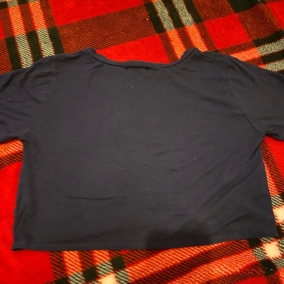 Crop top - Picture 2 of 2